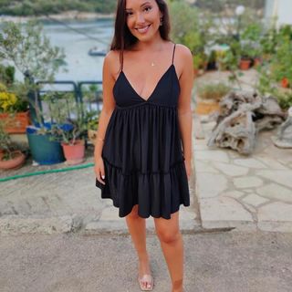 Layah Heilpern feet photo 2