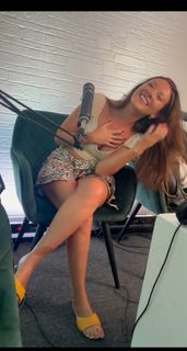 Layah Heilpern feet photo 13