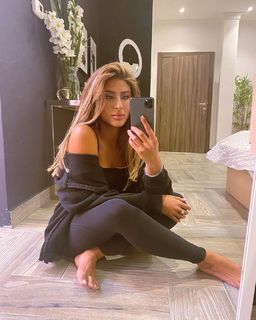 Layla Abdullah feet photo 10