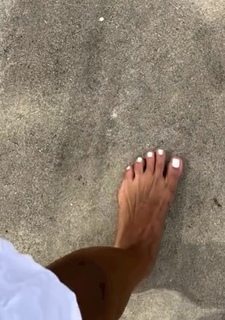 Layla Abdullah feet photo 5
