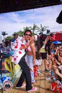 Layla El feet photo thumbnail