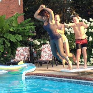 Layla El feet photo thumbnail