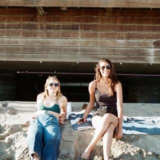 Laysla De Oliveira feet photo thumbnail