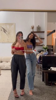 Laysla De Oliveira feet photo thumbnail