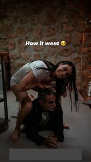 Laysla De Oliveira feet photo thumbnail