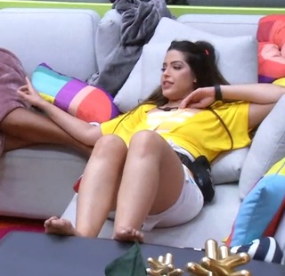 Laís Rodrigues Caldas feet photo 20