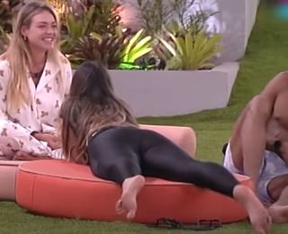 Laís Rodrigues Caldas feet photo 1