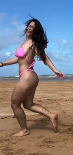 Laís Rodrigues Caldas feet photo 1