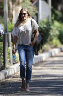 LeAnn Rimes feet photo thumbnail