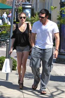 LeAnn Rimes feet photo thumbnail