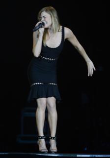 LeAnn Rimes feet photo thumbnail