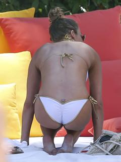 LeAnn Rimes feet photo thumbnail