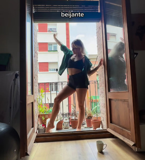 Lea Maria Jahn feet photo 4