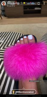 Lea Mary feet photo 6