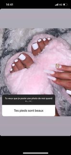 Lea Mary feet photo 14