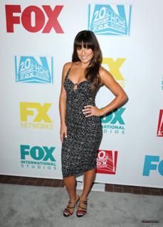 Lea Michele feet photo thumbnail