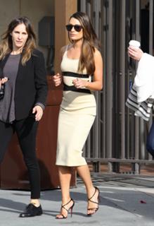 Lea Michele feet photo thumbnail
