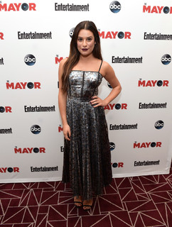 Lea Michele feet photo thumbnail
