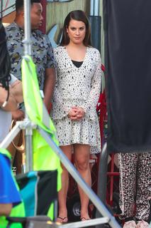 Lea Michele feet photo thumbnail