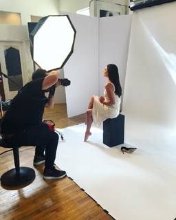 Lea Michele feet photo thumbnail