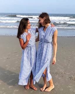 Lea Michele feet photo thumbnail