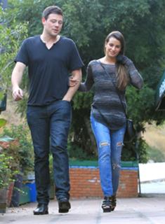 Lea Michele feet photo thumbnail