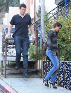 Lea Michele feet photo thumbnail