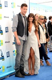 Lea Michele feet photo thumbnail