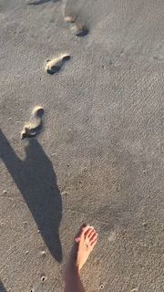 Lea Michele feet photo 2