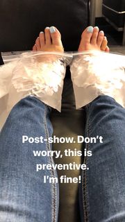 Lea Salonga feet photo 8