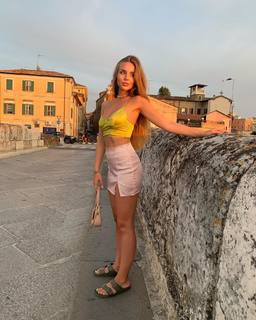 Lea Stanković feet photo 18