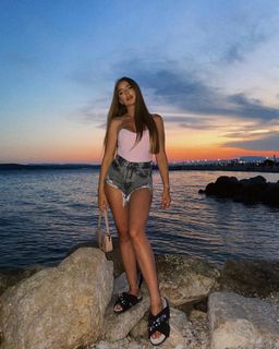 Lea Stanković feet photo 9