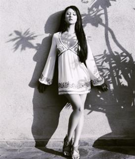 Leah Dizon feet photo 17