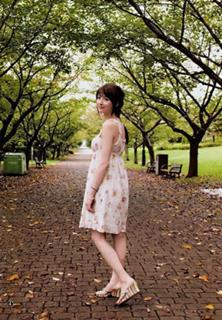 Leah Dizon feet photo 13