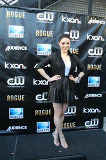 Leah Gibson feet photo 3