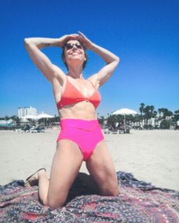 Leah Gibson feet photo 8
