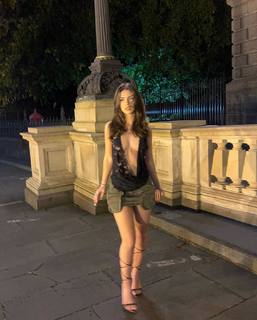 Leah Halton feet photo thumbnail