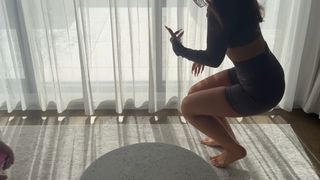 Leah Halton feet photo thumbnail