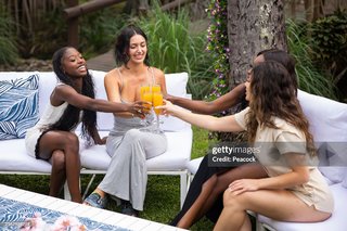 Leah Kateb feet photo 12
