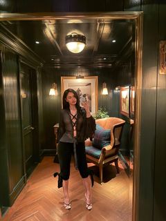 Leah Kateb feet photo 9