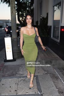Leah Kateb feet photo 11