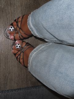 Leah Kateb feet photo 2