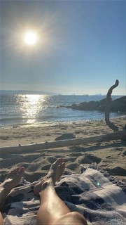 Leah Lewis feet photo 12