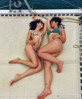 Leah Lewis feet photo 17