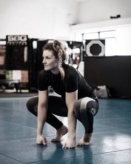 Leah McCourt feet photo 10