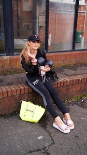 Leah McCourt feet photo 5