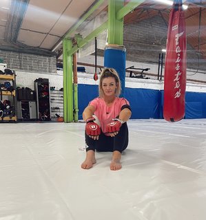 Leah McCourt feet photo 4