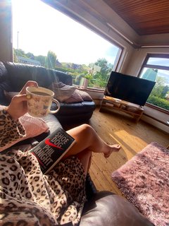 Leah McCourt feet photo 10