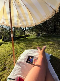 Leah McCourt feet photo 7