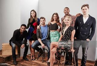 Leah Pipes feet photo 18